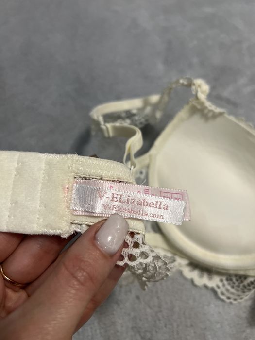 Бюстгалтер з пуш-ап V-elizabella 75С