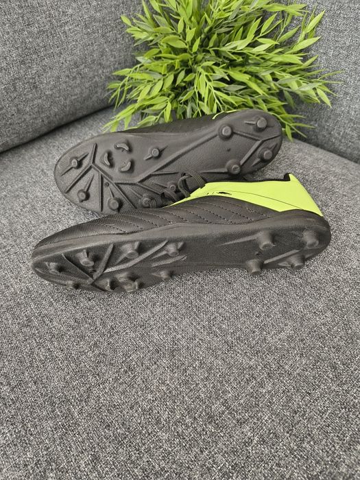 Kipsta buty korki r.38