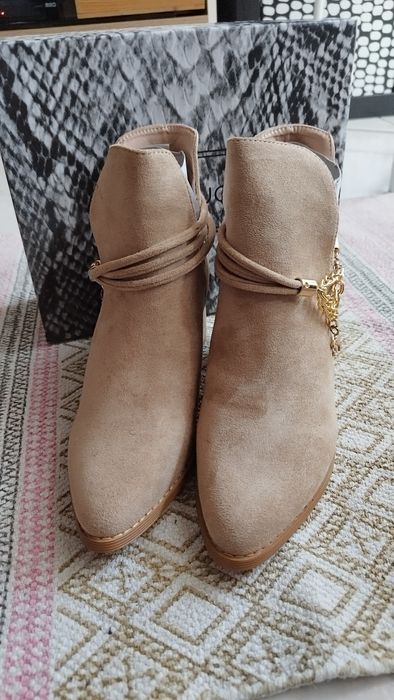 Botas de camurça Tam 37