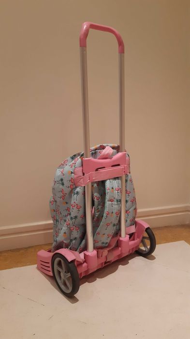 Mochilas escolares com trolley