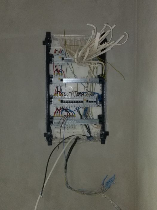 Usługi Elektryczne Elektryk Prowizorki Przyłącza elektryczne Instalacj