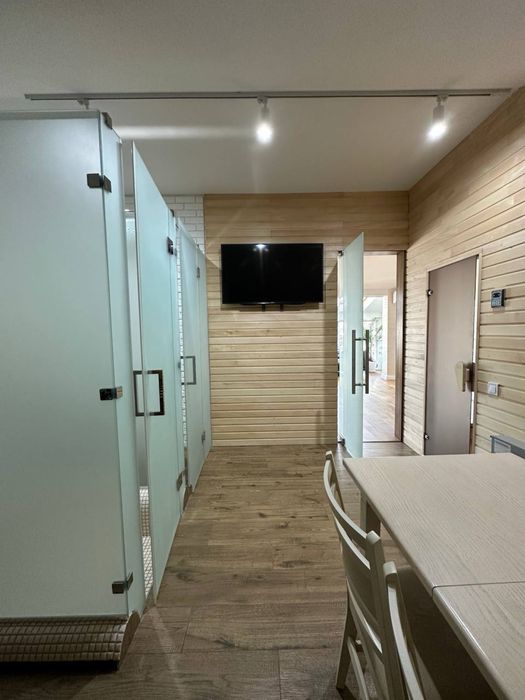 Квартира з гарним краєвидом і власною сауною, відпочинковою зоною…