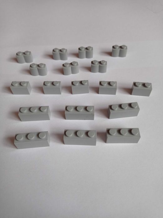 Klocki Lego, 1x2 (30136), 1x2 (3004), 1x3 (3622), kolor jasny szary