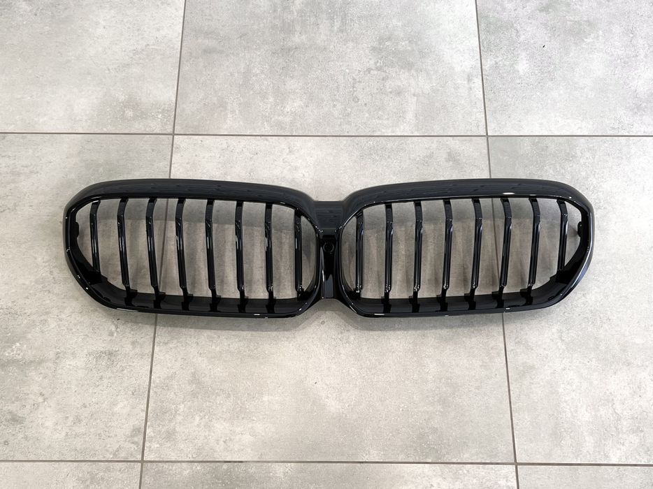 Решітка радіатора ніздрі M-Tech BMW 5 Series G30 / G31 2020+