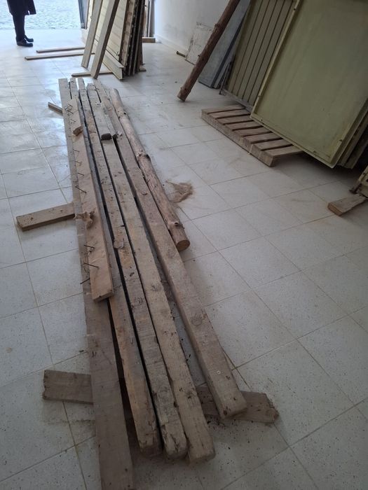 Cabines obras (eletricodade e pessoal)