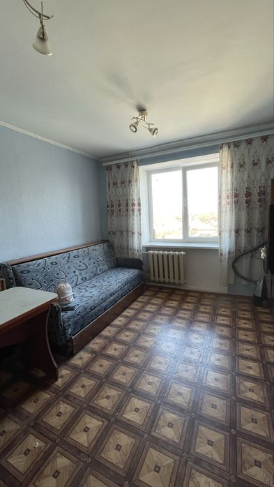 Кімната 12м.на Петрівці