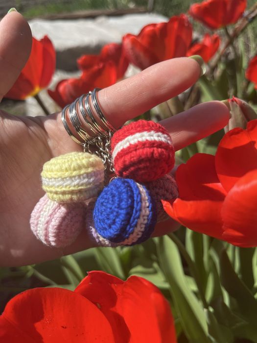 Макарун гачком, hand made, брелок