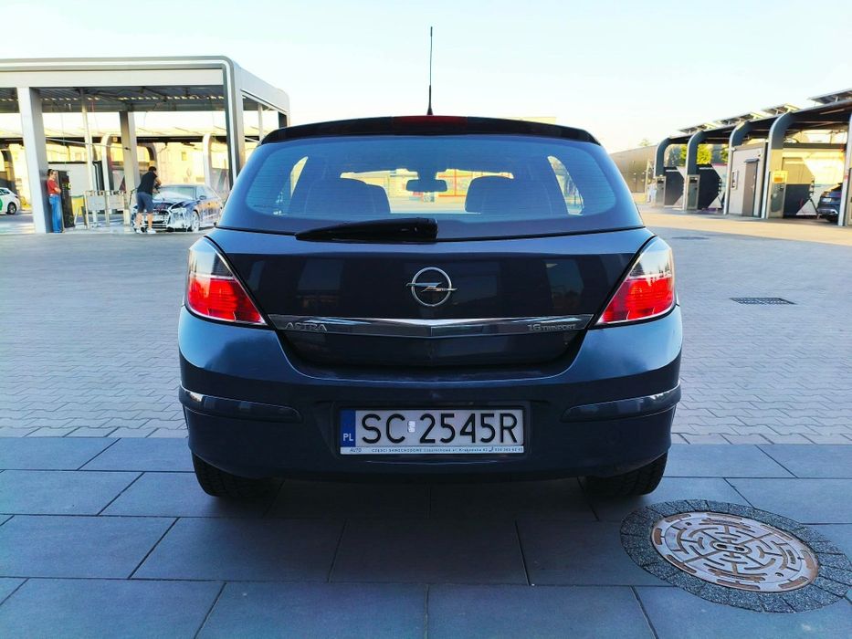Opel Astra h z Automatyczną skrzynią biegów w BDB stanie!