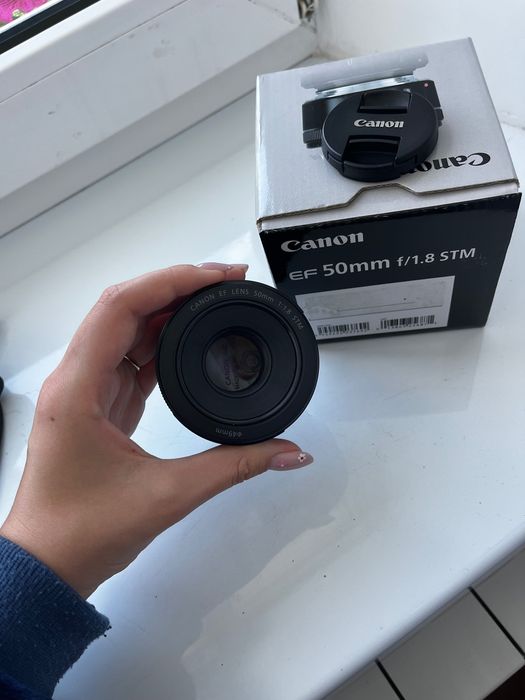 Продаю об’єктив Canon EF 50mm f/1.8 STM