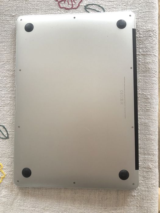 MacBook Air in excellent condition64283907010945124