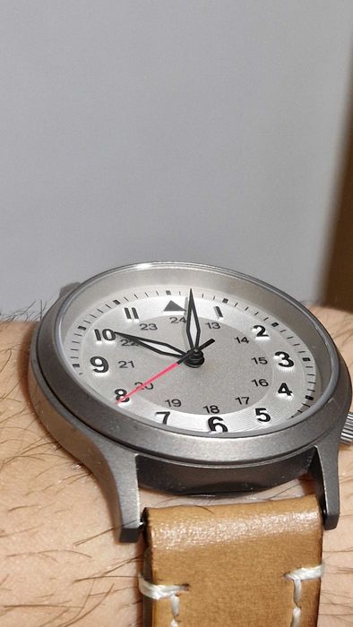 Relógio BERNY Quartz Titanium Field Watch-T2596M