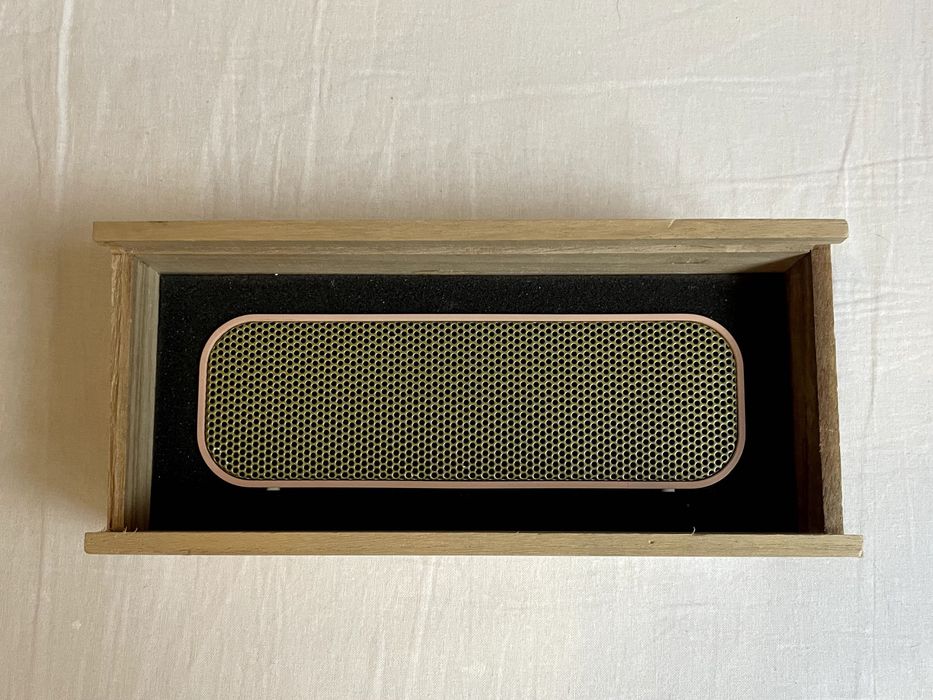 Różowy Głośnik Bezprzewodowy aGroove Kreafunk (Bluetooth)
