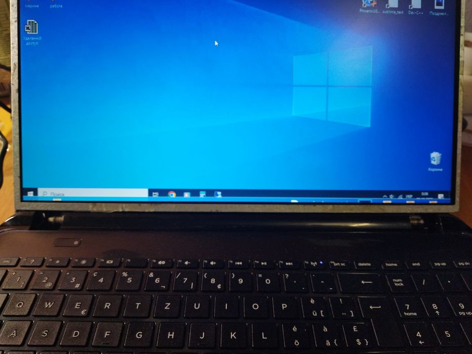 Матрица 15,6 дюймов с дефектом