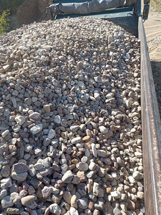 Szlaka Kruszywa Drenaż Żużel Ziemia Ogrodowa Piach Żwir Gruz Tłuczeń