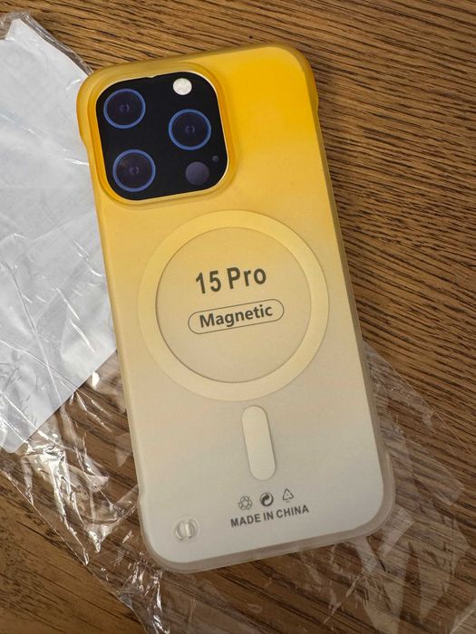 *nowe* etui Iphone 15 pro
