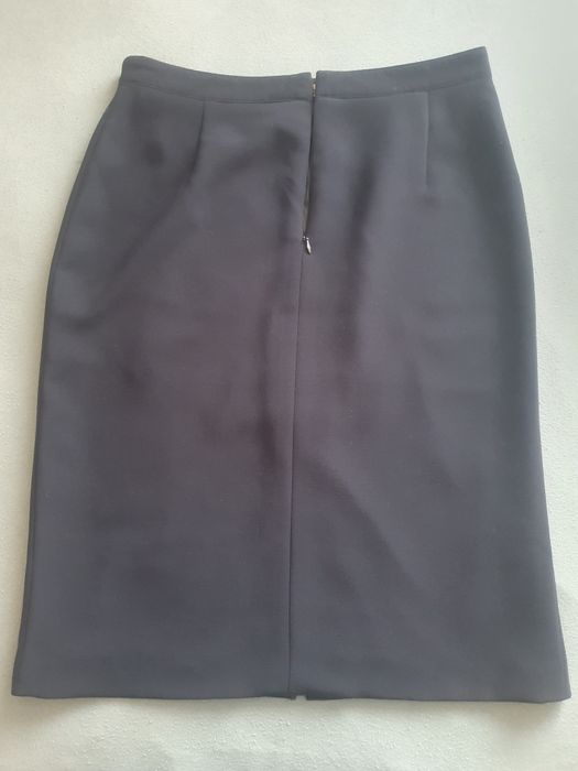 Spudnica granatowa elegancka