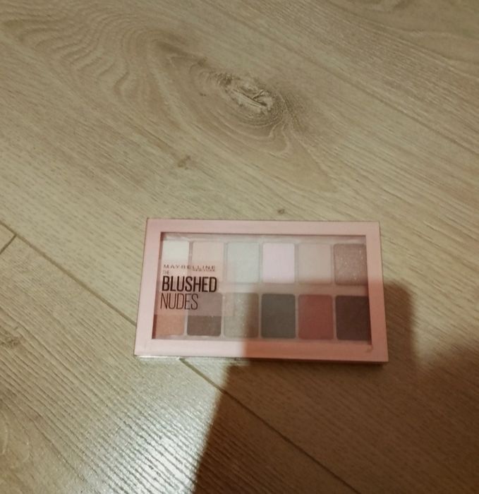 Paletka Maybelline