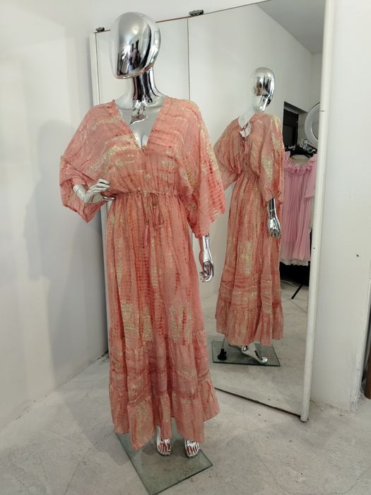 Zwiewna sukienka boho Maxi