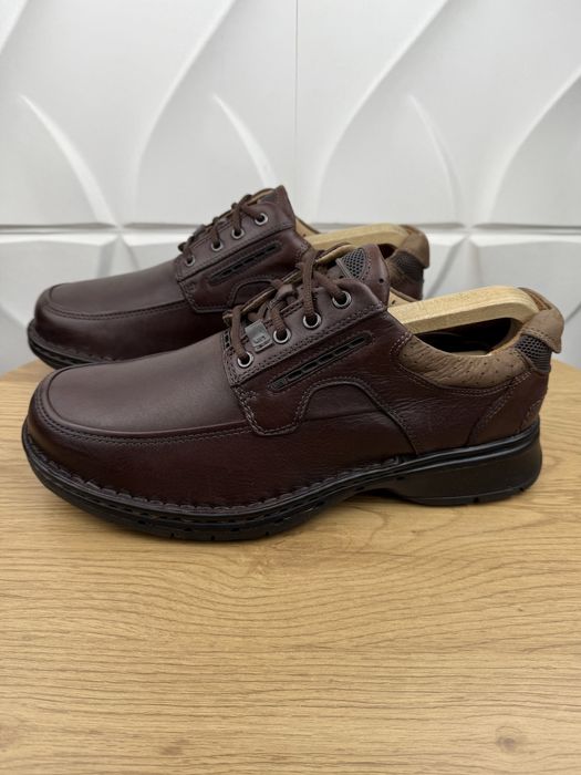 Оригінальні шкіряні туфлі Clark’s