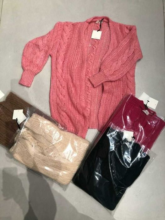 Sweter Włoskiej marki VICOLO