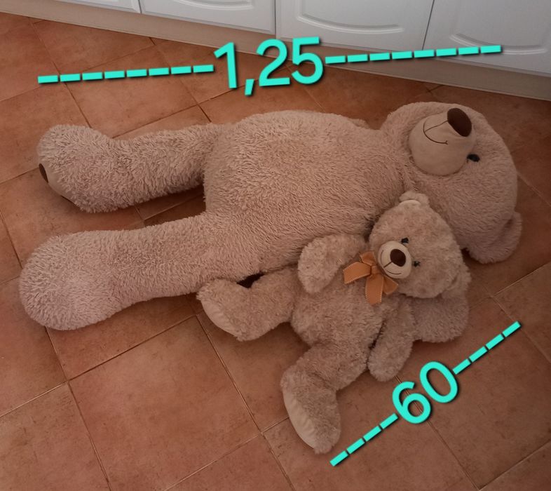 URSO PELUCHE GRANDE 25€ E PEQUENO 15€. Casa Criança  Eventos Decoração  Aniversário.