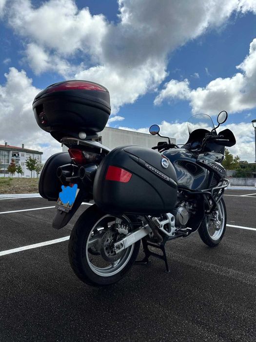Honda Varadero 1000 XL poucos Km