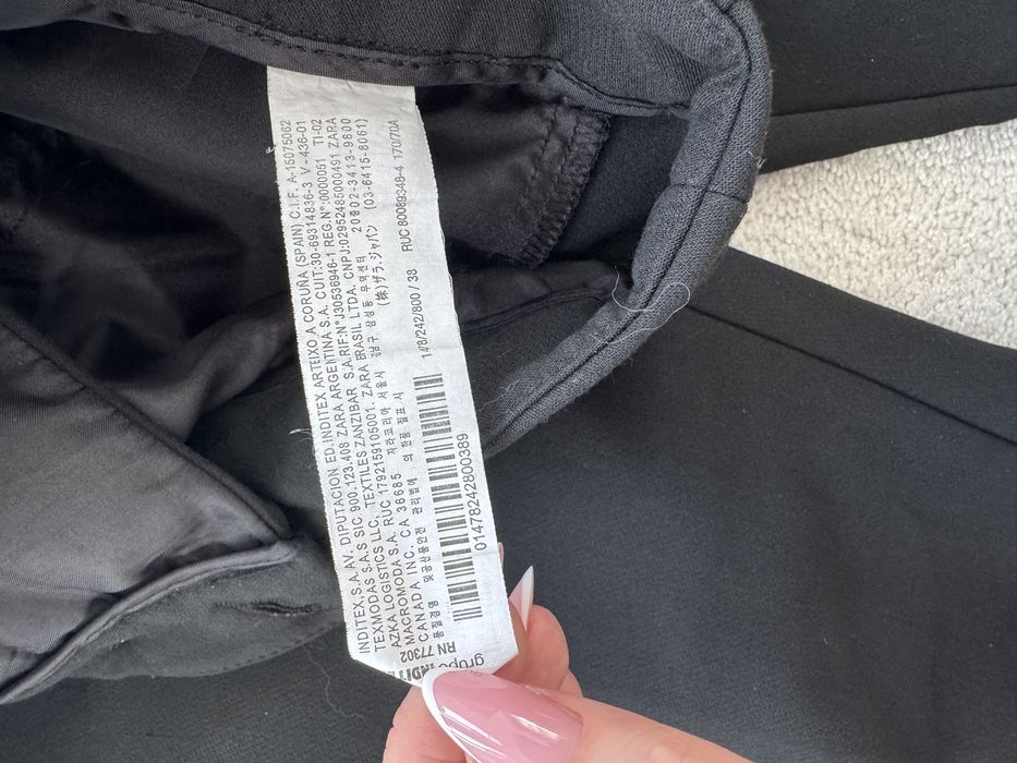Czarne eleganckie spodnie damskie zara rozmiar M 38