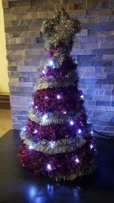 Choinka ozdobna na stelażu