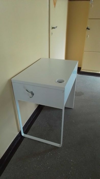 Toaletka biala ikea + lustro