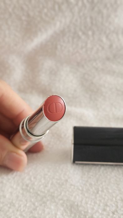 Dior Addict - Batom brilhante recarregável - 90% de origem natural