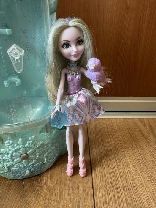 Снігова установка і лялька Ever After High Epic Winter Sparklizer