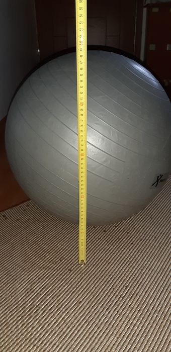 Piłka gimnastyczna mniejsza