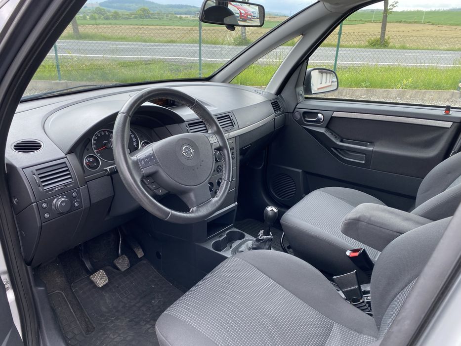 Opel Meriva lift 1.6 alusy klima zadbany
