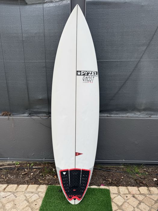 Prancha de Surf Pyzel Ghost Pro 6’4 31.6L