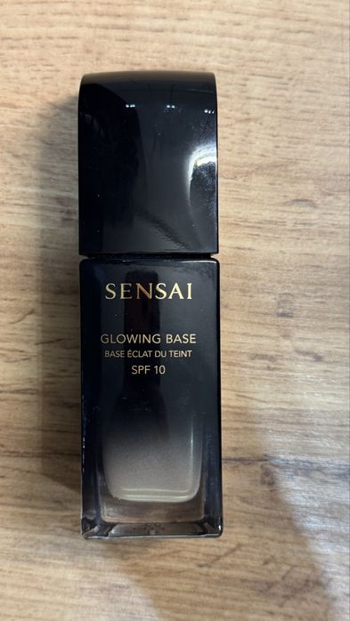 Sensai Glowing Base, 30ml База для макіяжа
