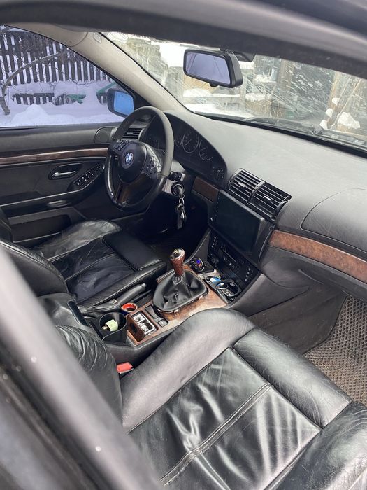 Продам Бмв е 39