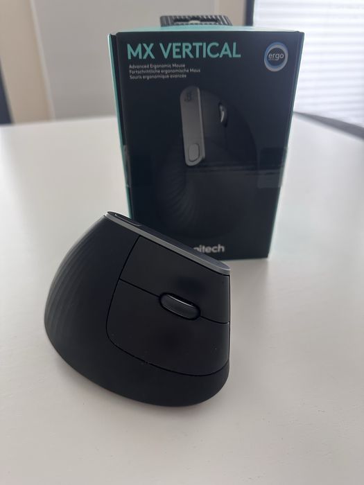 Myszka Logitech MX Vertical