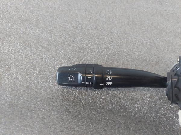 Conjunto / manetes de luzes e limpa vidros TOYOTA HiAce IV (LXH1_, RZH