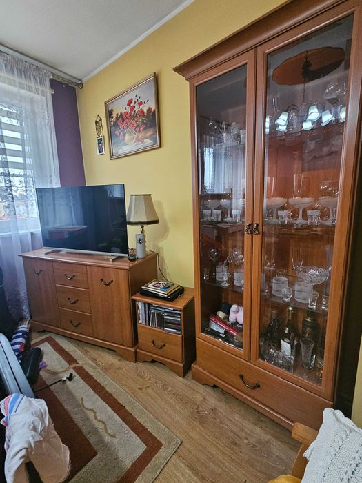 Meble pokojowe w stanie idealnym