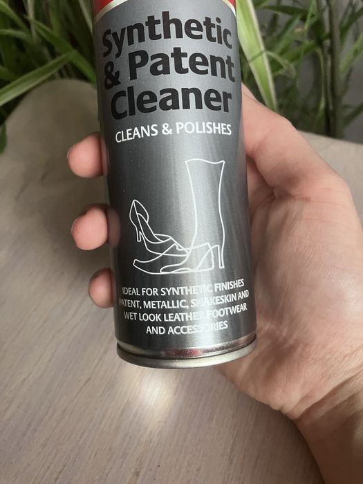 Spray do obuwia