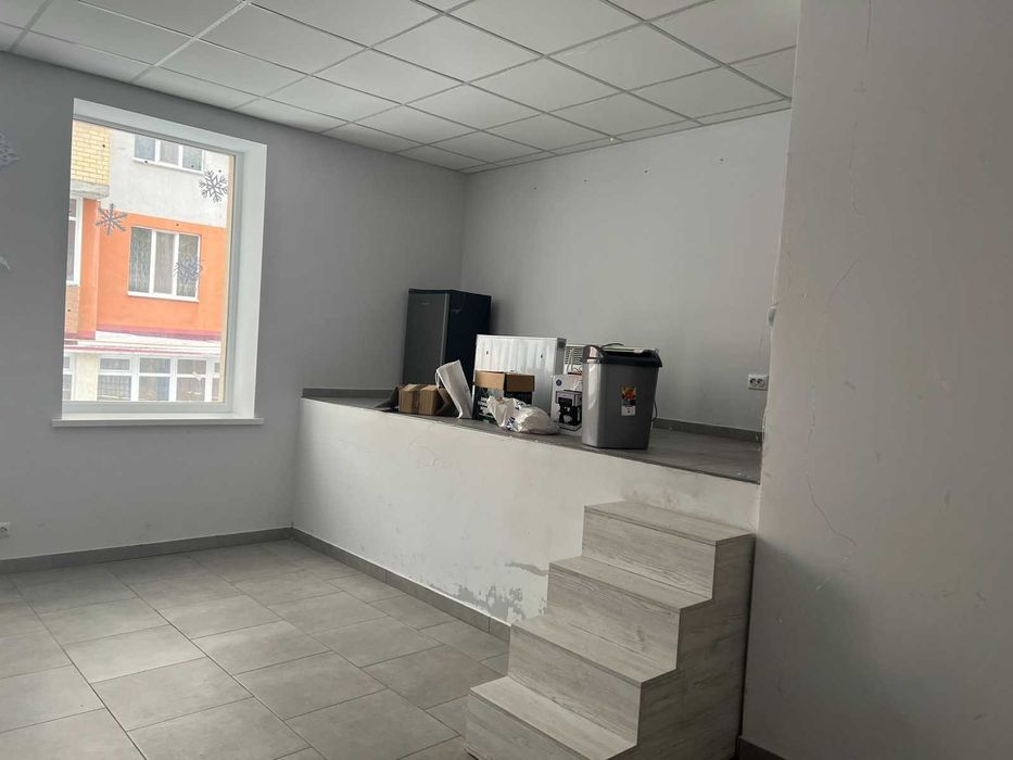 Здам коммерційне приміщення на Замості 3030