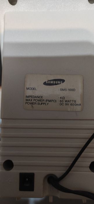 Colunas Samsung.