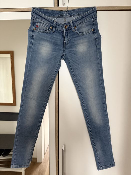 Spodnie jeansowe damskie