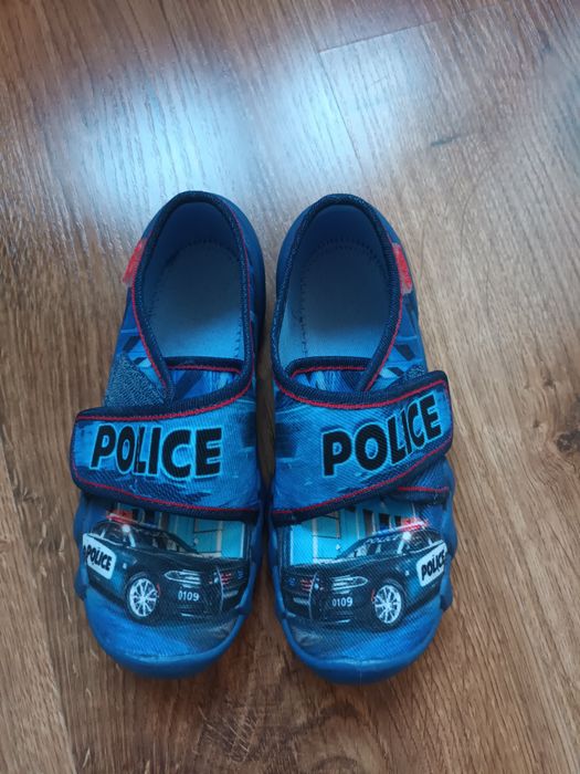 Kapcie chłopięce Befado, pełne, rzep rozm. 27