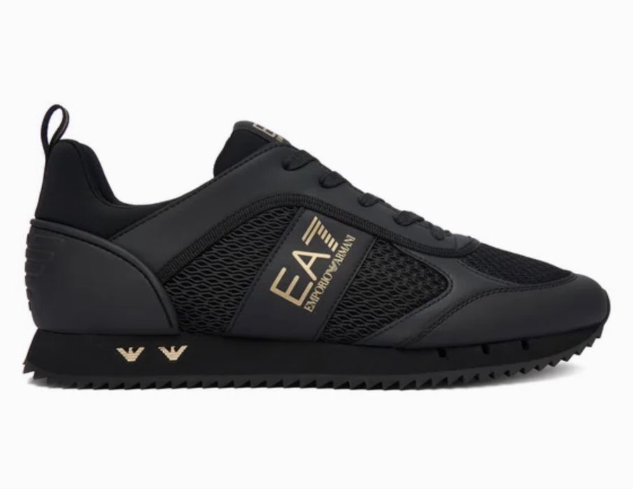 Продам кросовки armani