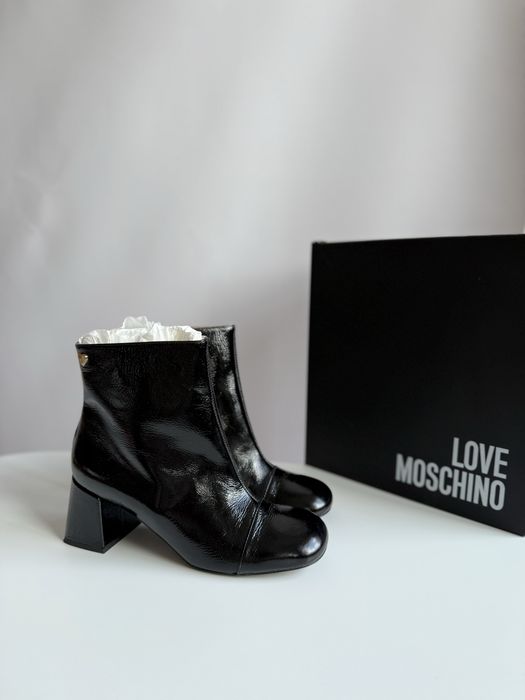 Черевики жіночі Love Moschino 41p