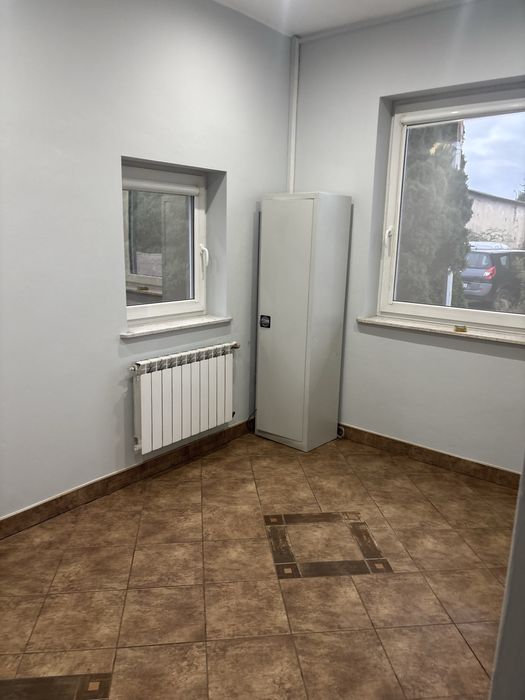 Wynajmę halę przemysłowo/magazynową w Błoniu 212 m2