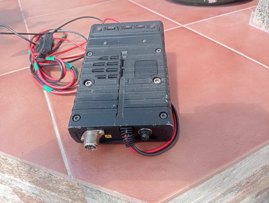 Yaesu FTM-10 vhf/uhf