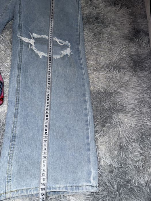 Джинси жіночі стильні