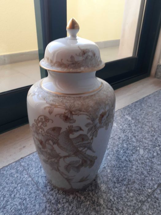Pote de porcelana